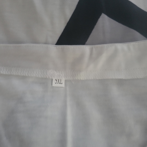 Plus Size Casual Tank Dress, Women's Plus Geometric Print V-neck Tank Dress - Picture 8 of 10